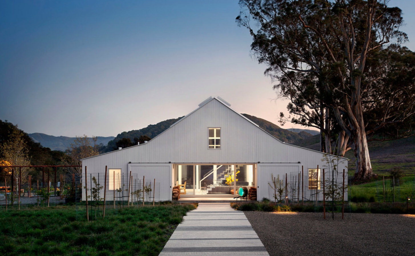 What’s Hot in Luxury Real Estate : #1 Multiple Dwellings